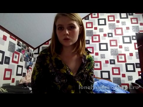 ❤️ 来自俄罗斯的年轻金发碧眼的学生喜欢更大的阴茎。 ❤ at porn zh-cn.fulldesisex.ru