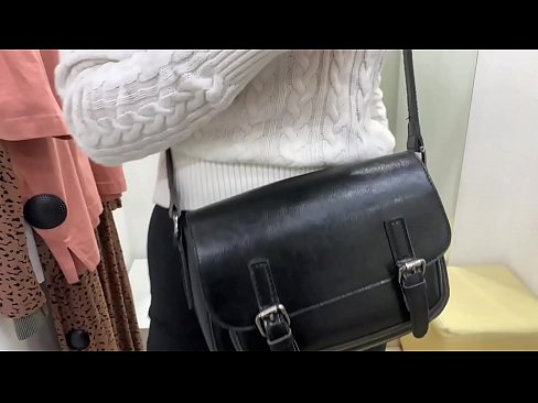 ❤️ 年轻婊子FeralBerry在试衣间用假阳具公开自慰 ❤ at porn zh-cn.fulldesisex.ru