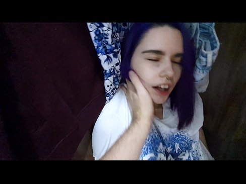 ❤️ 在衣柜里发现我的妹妹并帮助她射精 ❤ at porn zh-cn.fulldesisex.ru